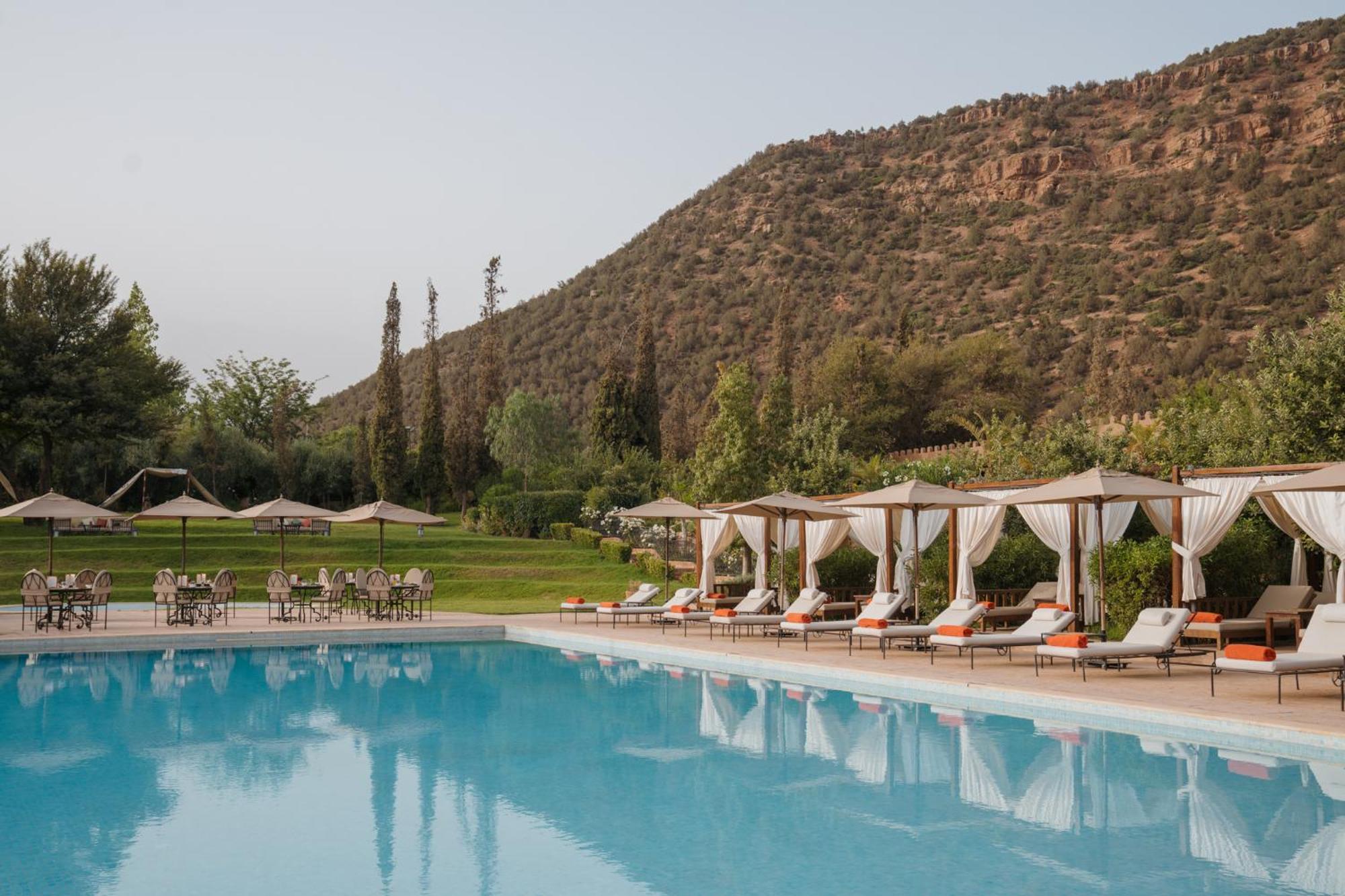 Kasbah Tamadot - Sir Richard Branson'S Moroccan Retreat 아스니 외부 사진