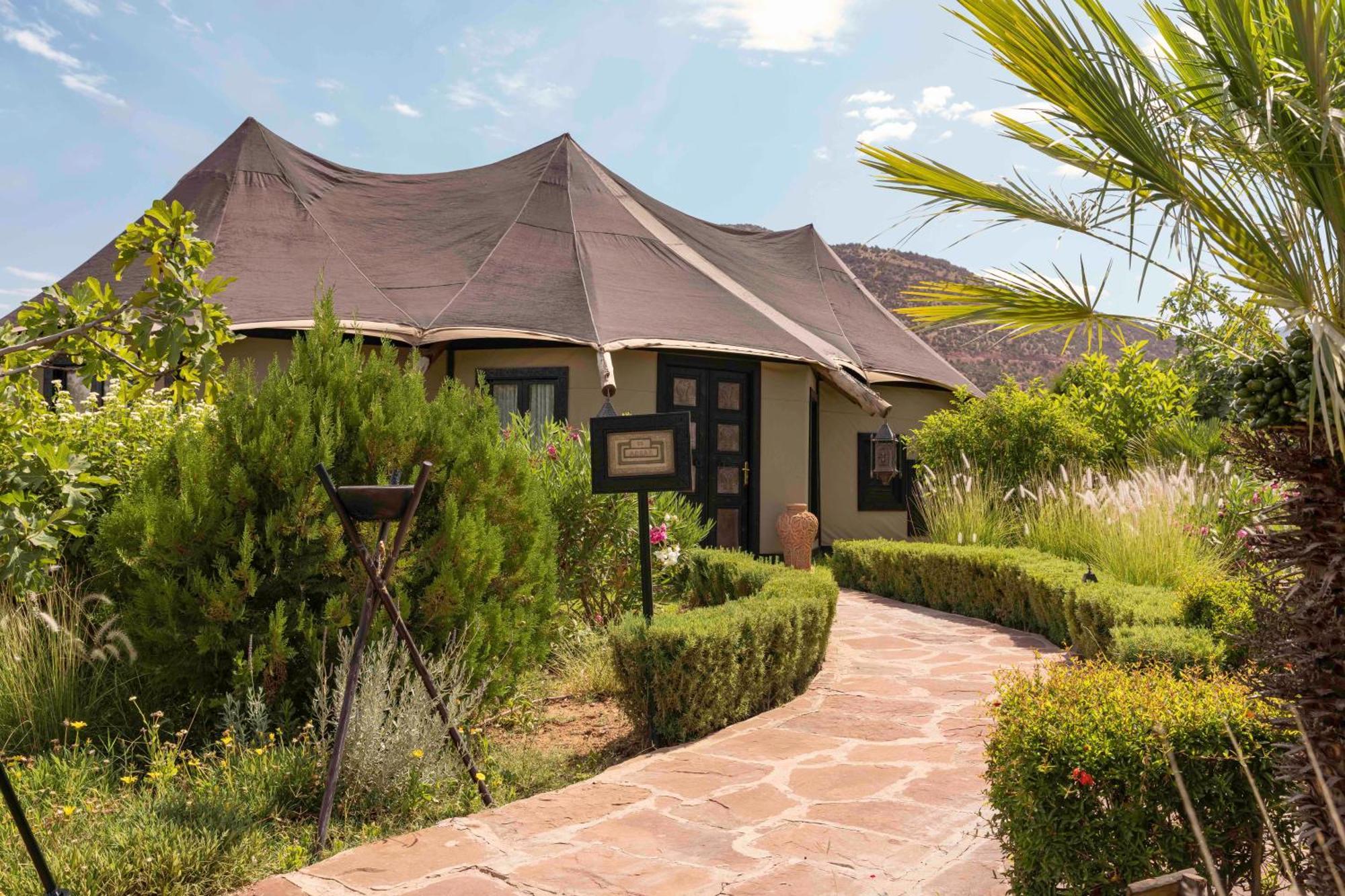 Kasbah Tamadot - Sir Richard Branson'S Moroccan Retreat 아스니 외부 사진